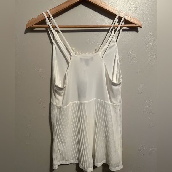 Express Strappy Pleated Lace Cami NWT - Picture 10 of 12